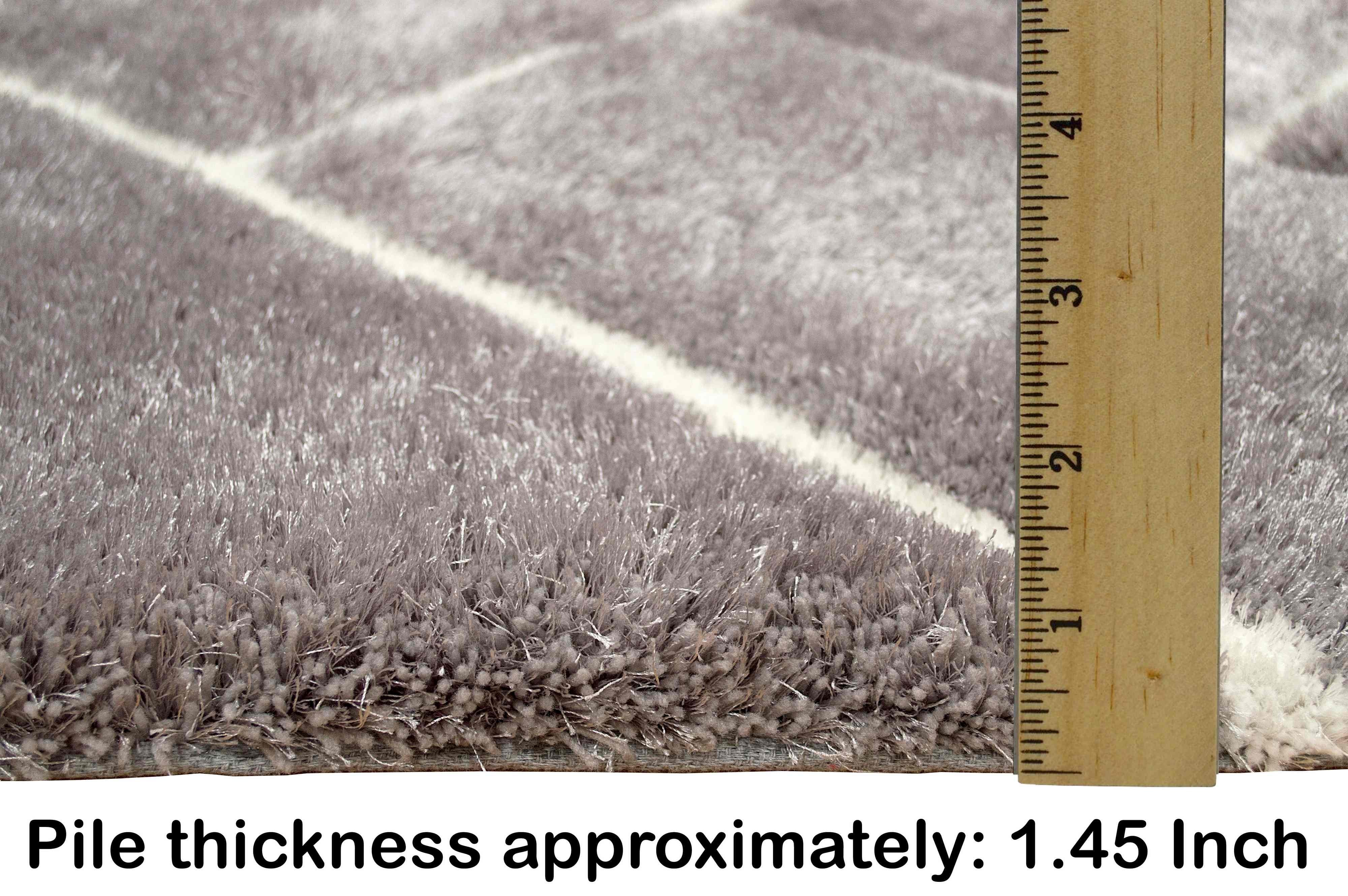 3-D Hand Carved Shaggy Rug - Soft Modern Colors