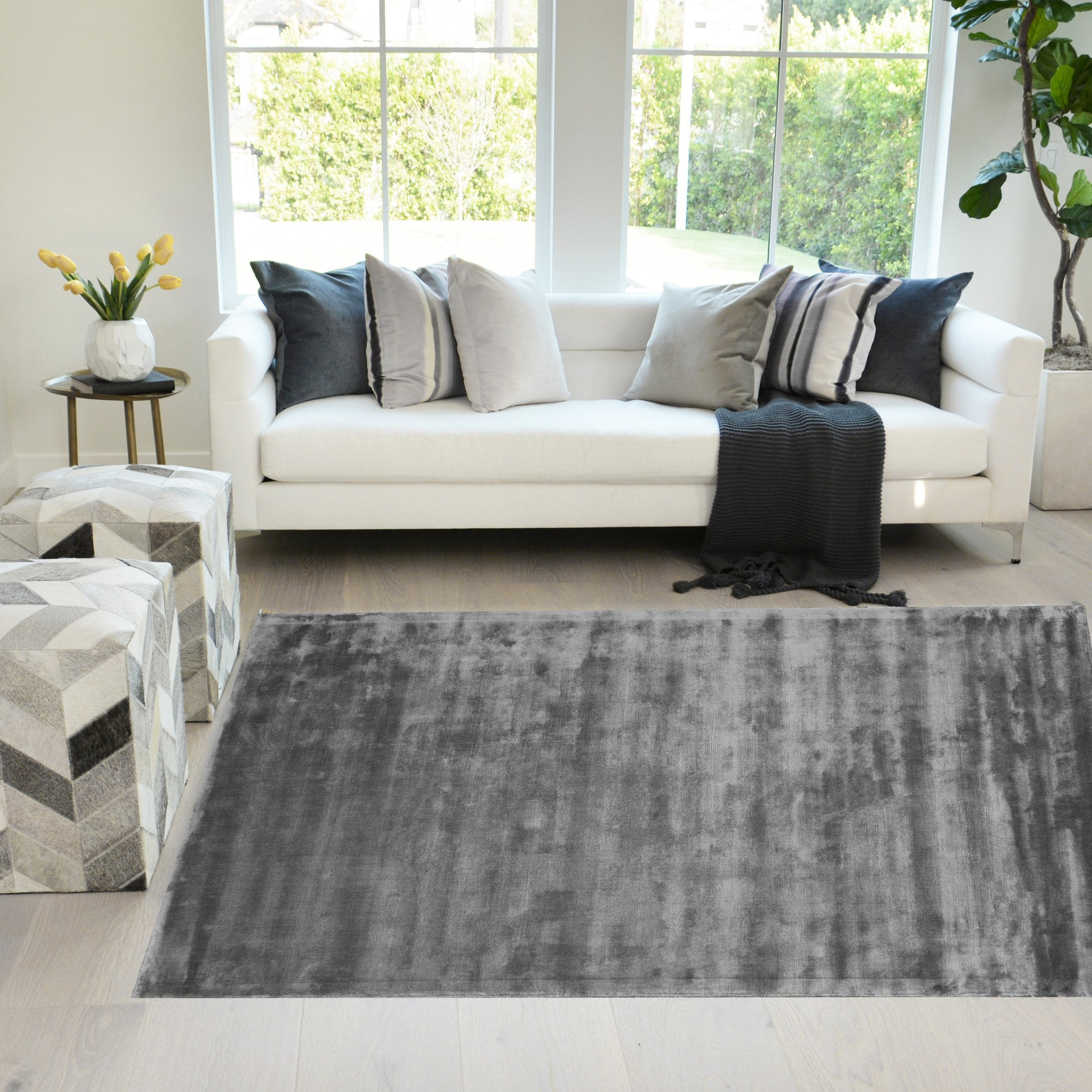 Ash Color Rugs Viscose Ultra-Soft Hand Knotted in India Rugs for Dining Room