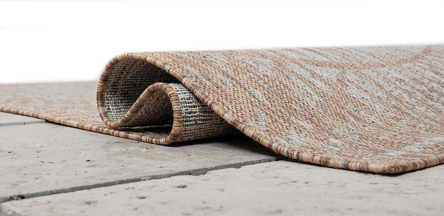 Leaf Pattern Outdoor Rug – Waterproof and Fade-Resistant – 5x7 & 8x10 Sizes