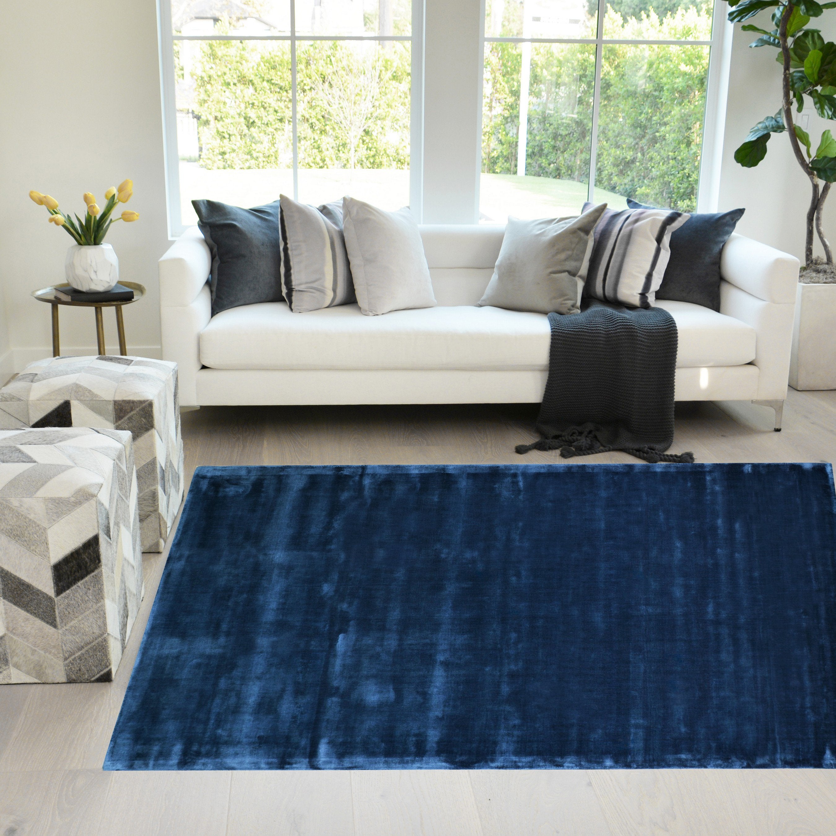 Royal Blue Color Rugs Rugs Viscose Ultra-Soft Hand Knotted in India Rugs for Dining Room