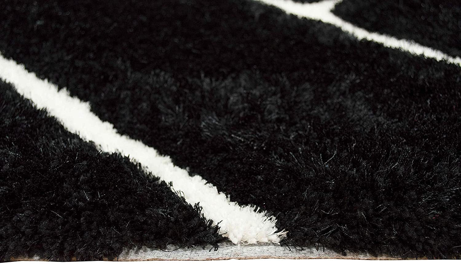 3-D Hand Carved Shaggy Rug - Soft Modern Colors