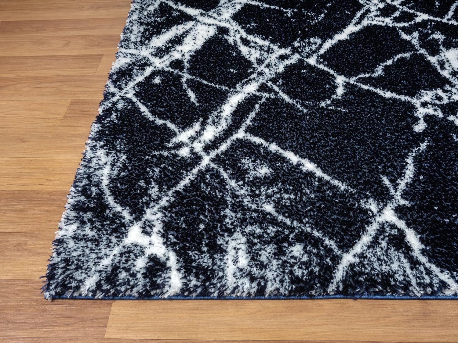 HR Ultra-Soft Cobalt Gold, Beige and White Shaggy Rug with Elegant Marble Pattern