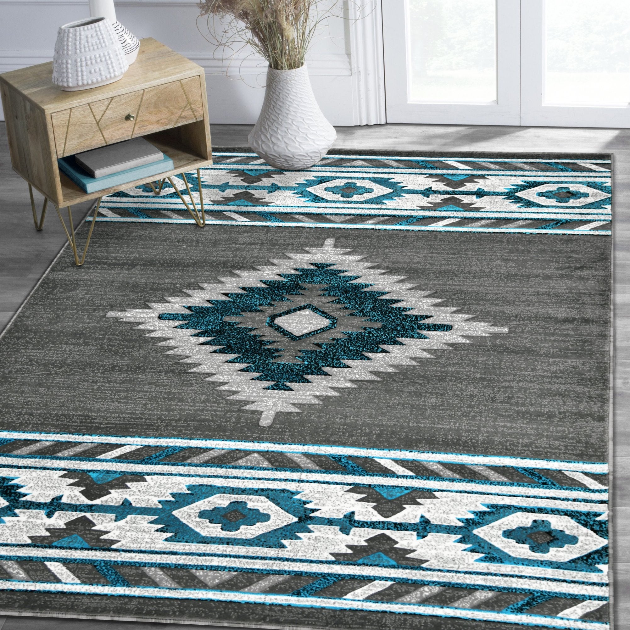 HR Southwestern Rugs Tribal Medallion #41