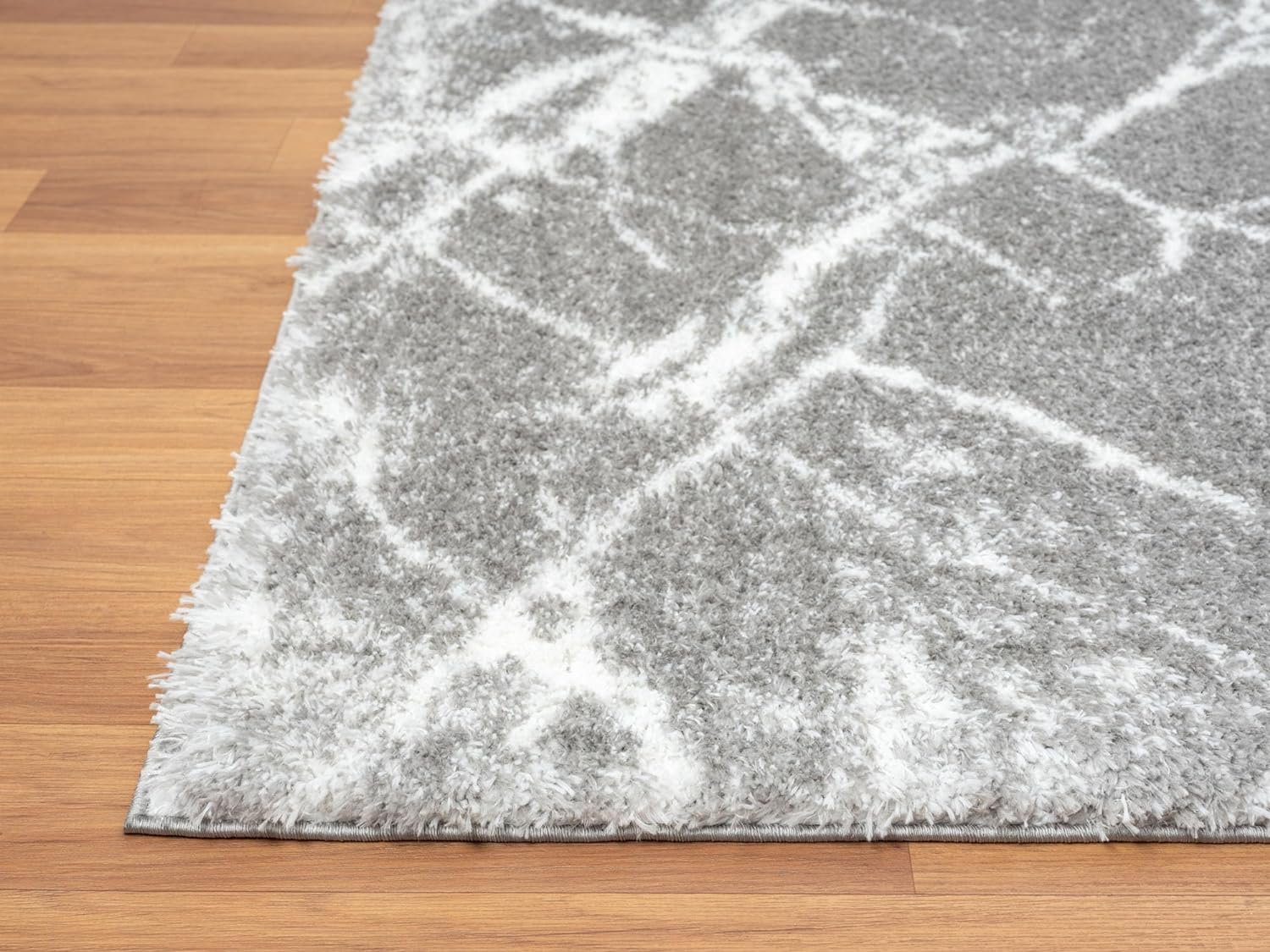 HR Ultra-Soft Cobalt Gold, Beige and White Shaggy Rug with Elegant Marble Pattern