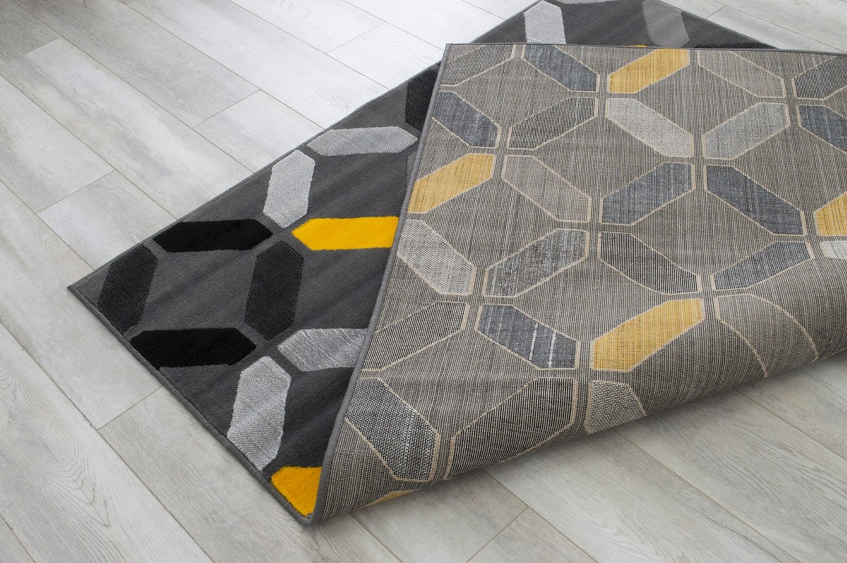 Abstract Area Rug Abstract/Geometric Pattern
